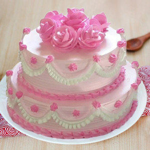 Two Tier Strawberry Cake 2 Kg.
